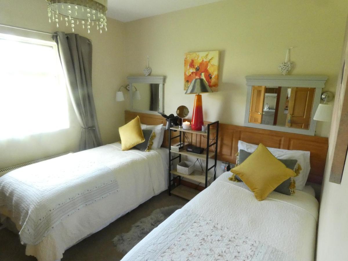 Bunratty Castle Mews B&B Exterior photo